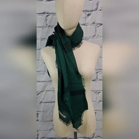 Burberry Women´s Scarf Wrap Shawl Check Dark Green Wool Silk Italy 46